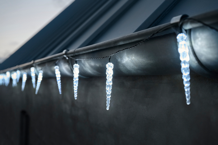 Lysslynge med istapper, 60 LED, 14,75 meter